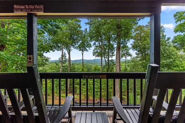 353 Robinson Thomas Road, Morganton, GA 30560