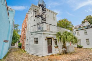 35 Society Street C, Charleston, SC 29401