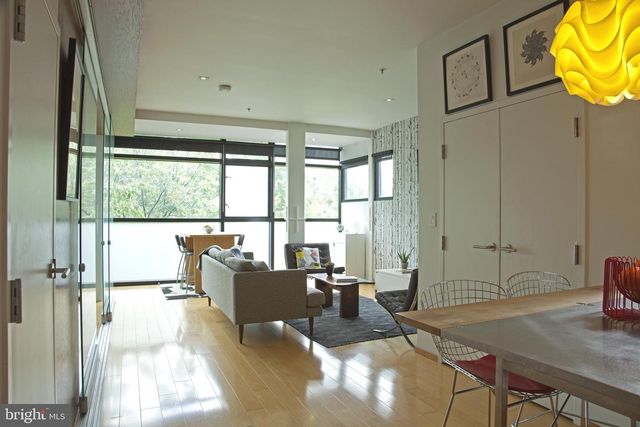2250 11TH ST NW #304, Washington, DC 20001