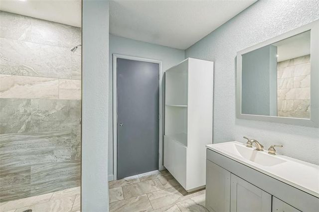 5817 26TH STREET W, Bradenton, FL 34207