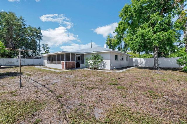 5817 26TH STREET W, Bradenton, FL 34207