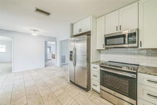 5817 26TH STREET W, Bradenton, FL 34207
