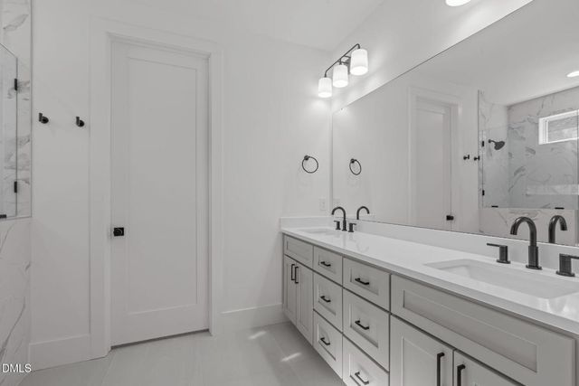 637 Conover Road B, Durham, NC 27703