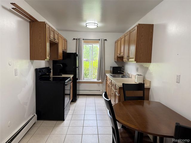 4109 Benjamin Avenue 2, Royal Oak, MI 48073