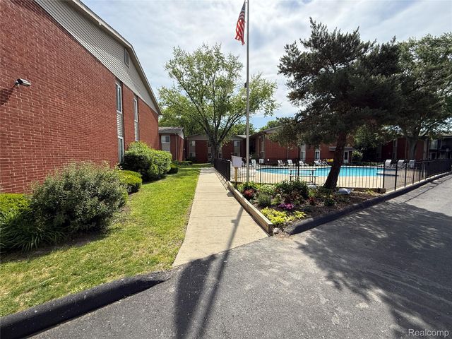 4109 Benjamin Avenue 2, Royal Oak, MI 48073