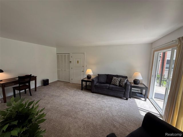 4109 Benjamin Avenue 2, Royal Oak, MI 48073