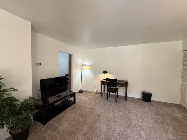 4109 Benjamin Avenue 2, Royal Oak, MI 48073