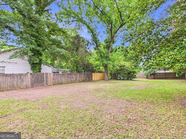 3750 Avon Road, Macon, GA 31204