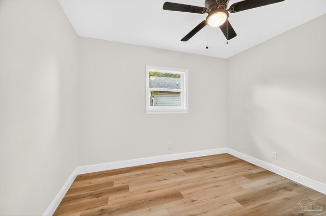 1002 N 7th Ave, Pensacola, FL 32501