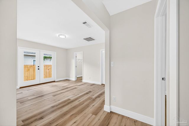 1002 N 7th Ave, Pensacola, FL 32501