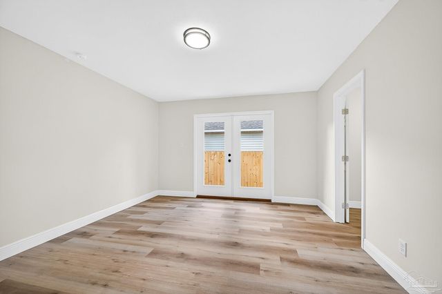 1002 N 7th Ave, Pensacola, FL 32501