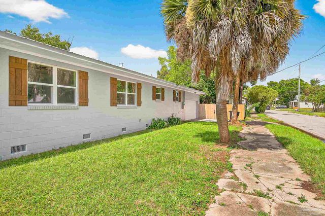 1002 N 7th Ave, Pensacola, FL 32501