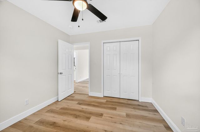 1002 N 7th Ave, Pensacola, FL 32501