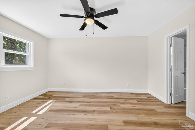 1002 N 7th Ave, Pensacola, FL 32501