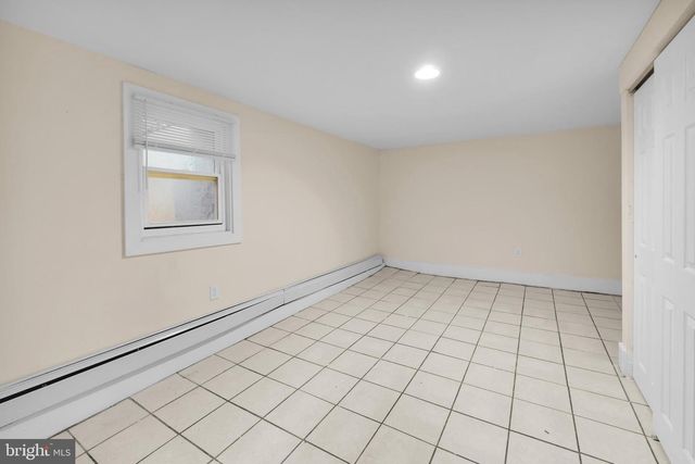 5245 GLENLOCH ST, Philadelphia, PA 19124