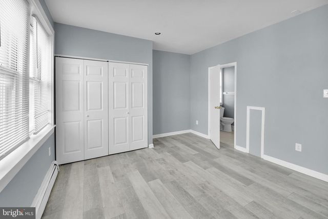 5245 GLENLOCH ST, Philadelphia, PA 19124