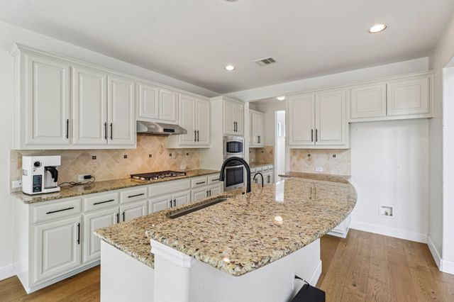 12604 Tierra Grande TRL, Austin, TX 78732