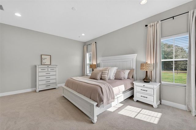 10579 MEADOWRUN DRIVE, Lithia, FL 33547