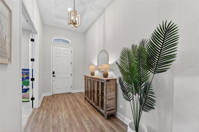 10579 MEADOWRUN DRIVE, Lithia, FL 33547