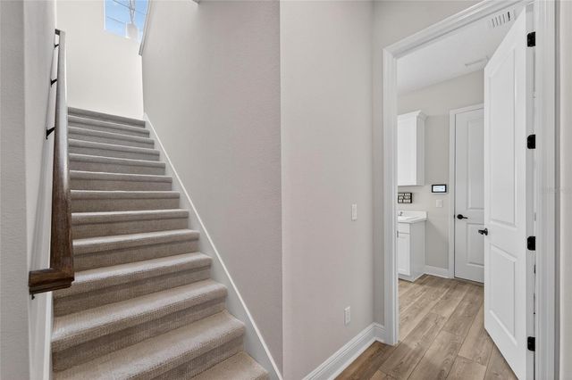 10579 MEADOWRUN DRIVE, Lithia, FL 33547