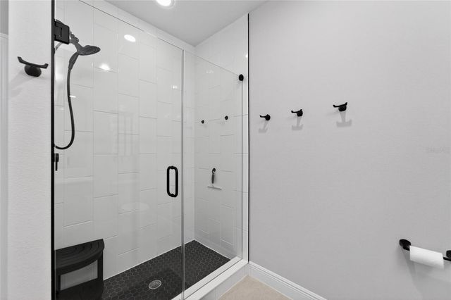 10579 MEADOWRUN DRIVE, Lithia, FL 33547