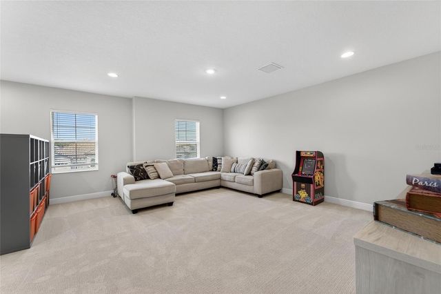 10579 MEADOWRUN DRIVE, Lithia, FL 33547