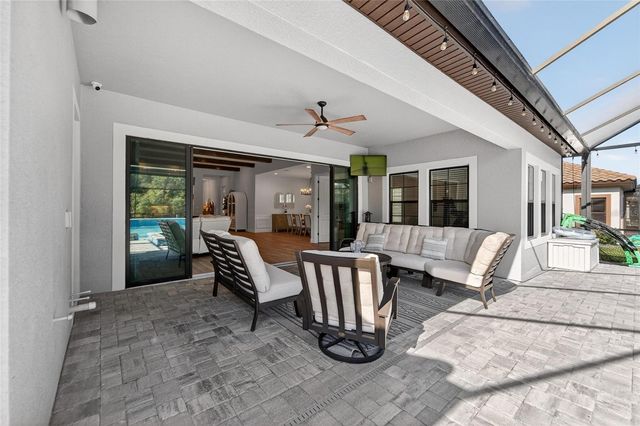 10579 MEADOWRUN DRIVE, Lithia, FL 33547