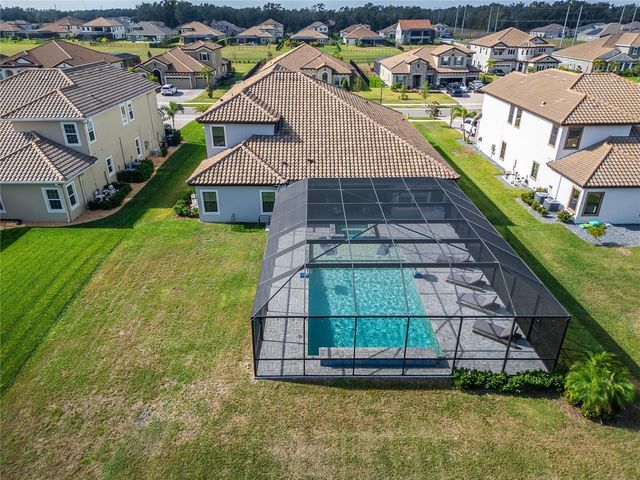 10579 MEADOWRUN DRIVE, Lithia, FL 33547