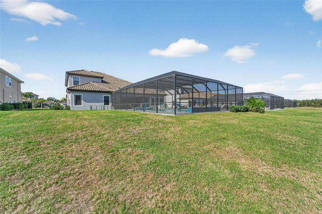 10579 MEADOWRUN DRIVE, Lithia, FL 33547