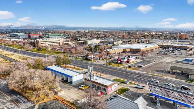 4650 S CONSTITUTION BLVD, Taylorsville, UT 84129