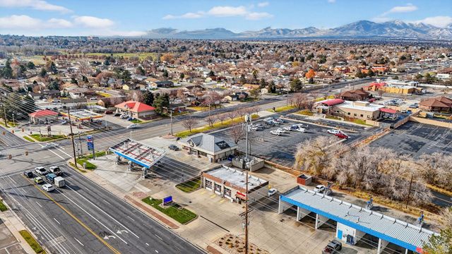 4650 S CONSTITUTION BLVD, Taylorsville, UT 84129