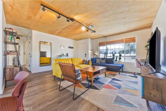 6123 Scenic, Joshua Tree, CA 92252