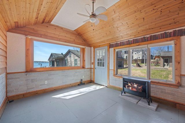 3625 Tuxedo Road, Minnetrista, MN 55364