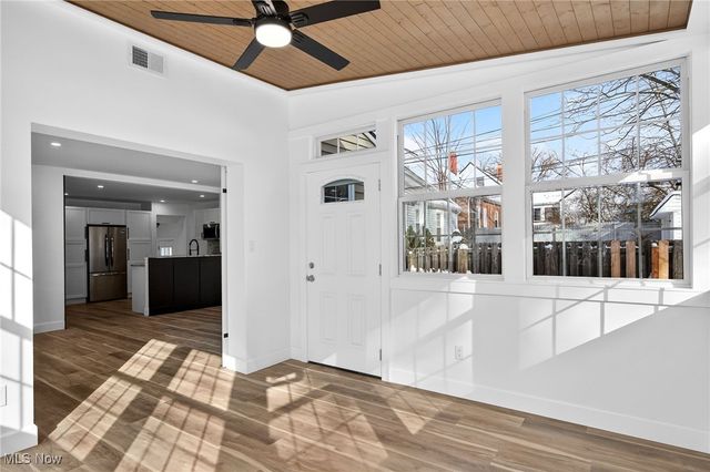 19524 Maple Heights Boulevard, Maple Heights, OH 44137