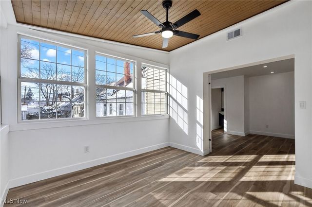 19524 Maple Heights Boulevard, Maple Heights, OH 44137