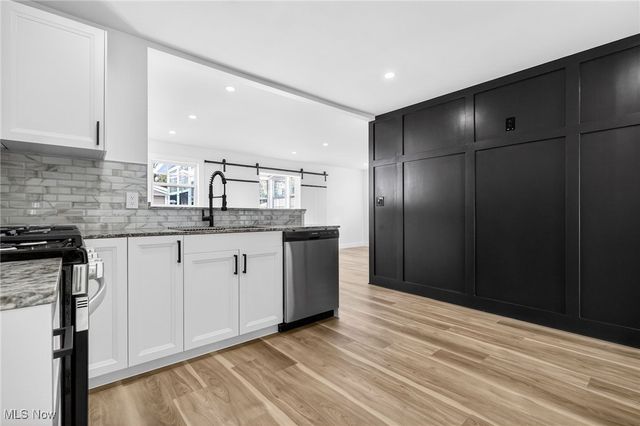 19524 Maple Heights Boulevard, Maple Heights, OH 44137