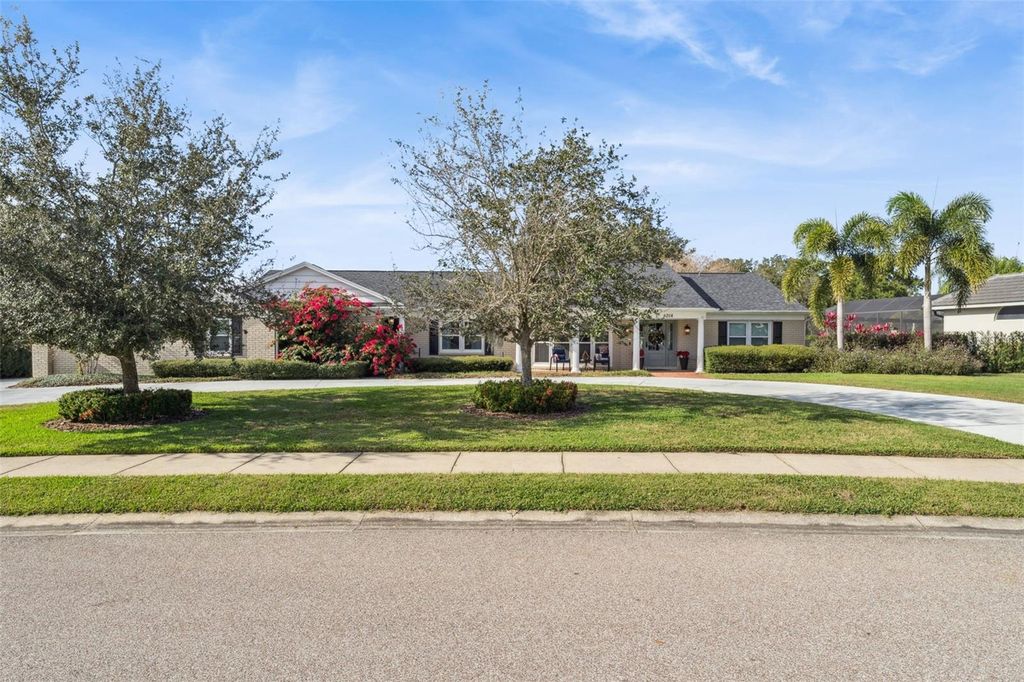 Image 2 of property listing at 6204 DONEGAL DRIVE, Orlando, FL 32819