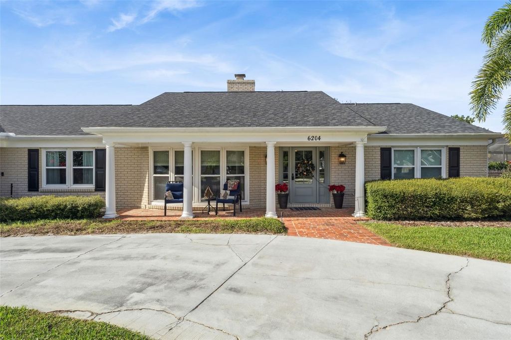 Image 4 of property listing at 6204 DONEGAL DRIVE, Orlando, FL 32819