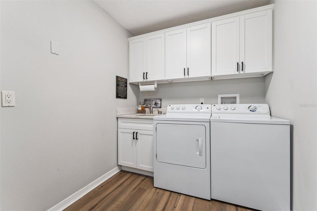 Image 32 of property listing at 6204 DONEGAL DRIVE, Orlando, FL 32819