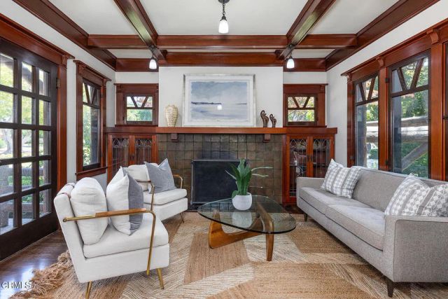 1361 Ridge Way, Pasadena, CA 91106