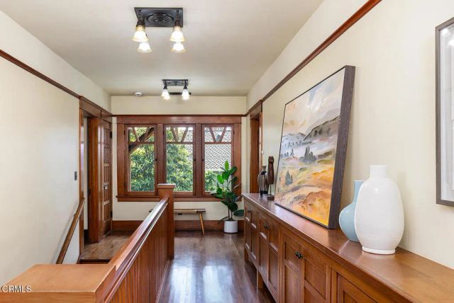 1361 Ridge Way, Pasadena, CA 91106
