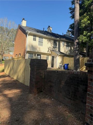 578 Hambrick Square, Stone Mountain, GA 30083