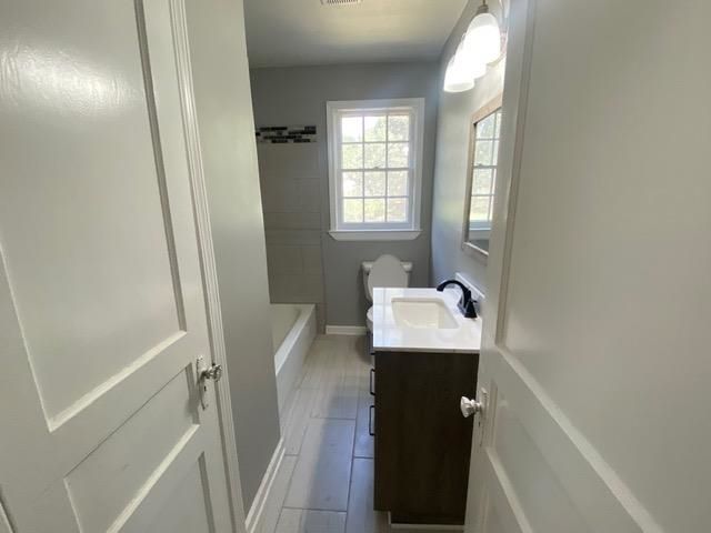 2382 VANDERBILT RD, Memphis, TN 38106