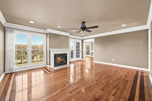 7276 Old Franklin Rd, Fairview, TN 37062