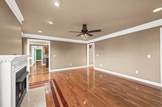 7276 Old Franklin Rd, Fairview, TN 37062