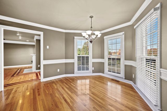 7276 Old Franklin Rd, Fairview, TN 37062