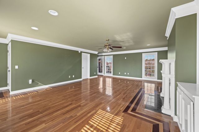 7276 Old Franklin Rd, Fairview, TN 37062