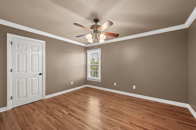 7276 Old Franklin Rd, Fairview, TN 37062