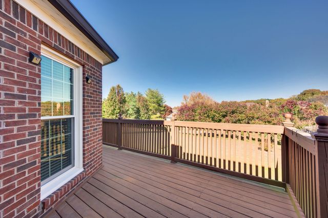 7276 Old Franklin Rd, Fairview, TN 37062