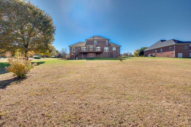 7276 Old Franklin Rd, Fairview, TN 37062